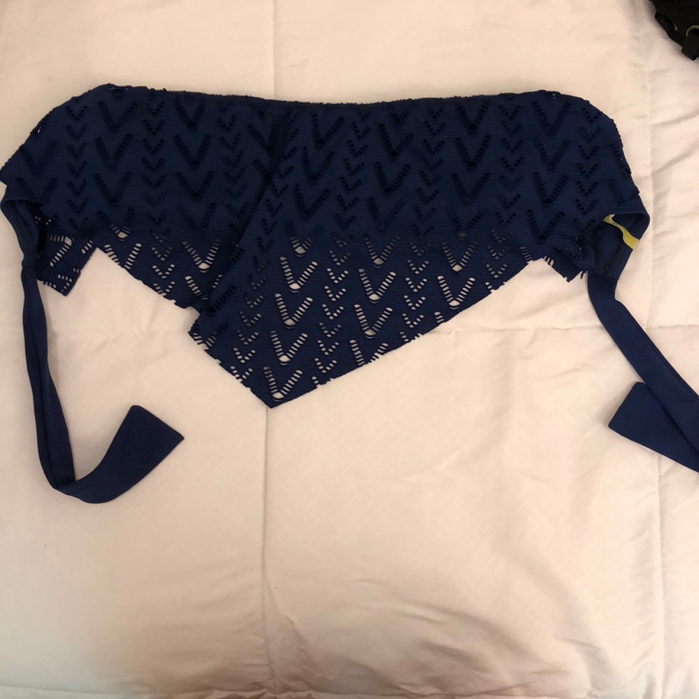 Navy blue, almost new, strapless bikini